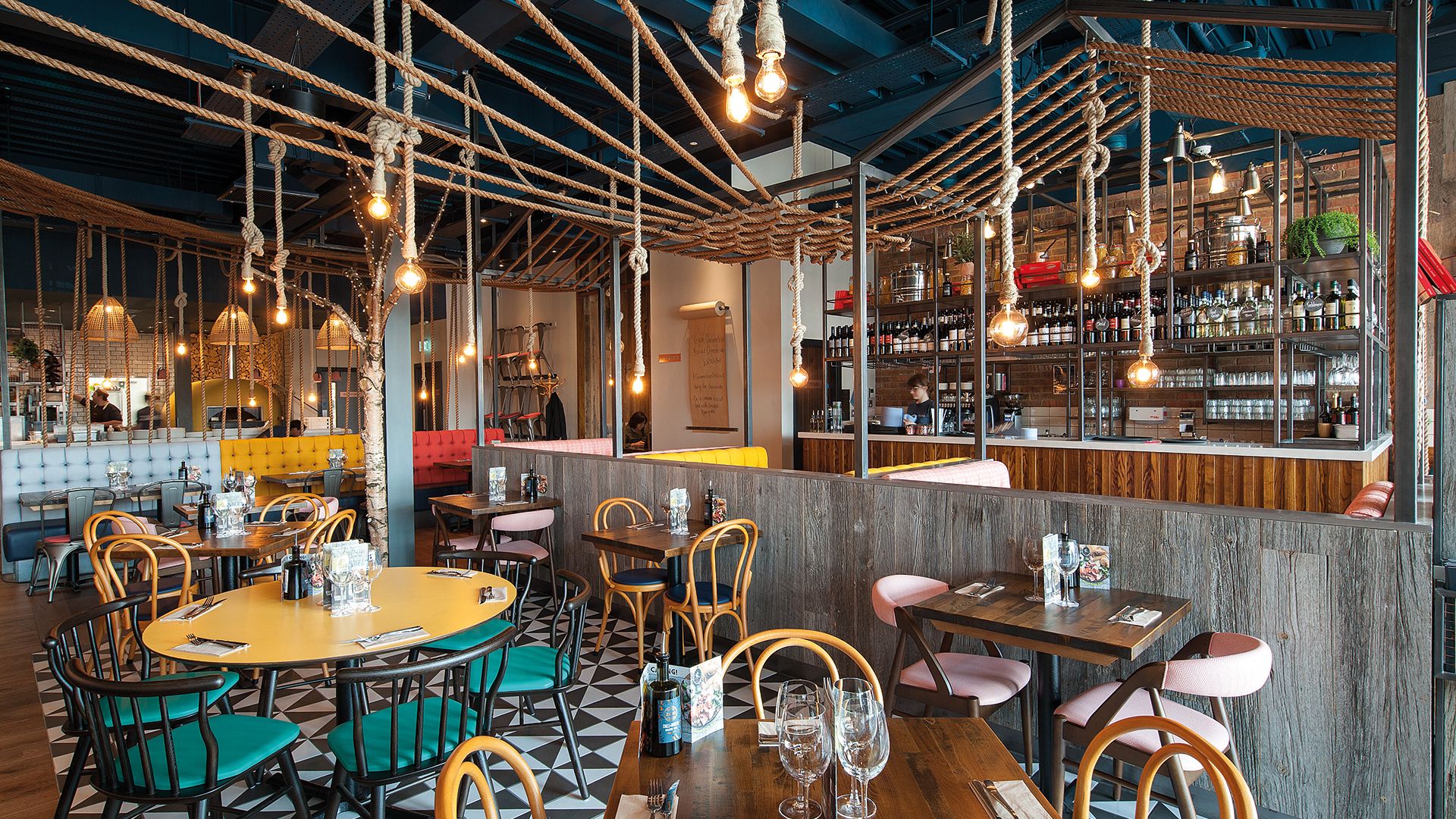 Zizzi-Italian-Rushden-Lakes-hero 
